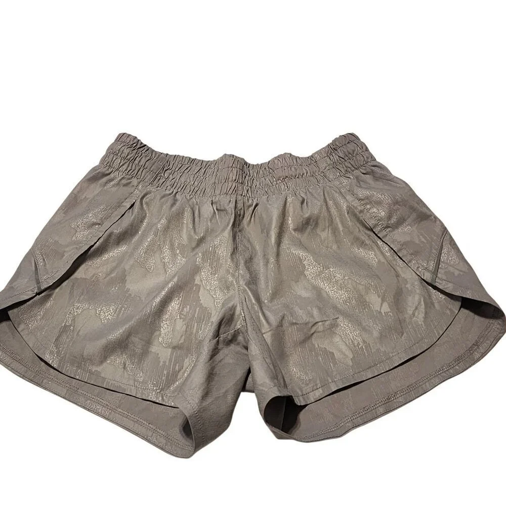 Athleta sz XS Shiny Camo Racer Shorts